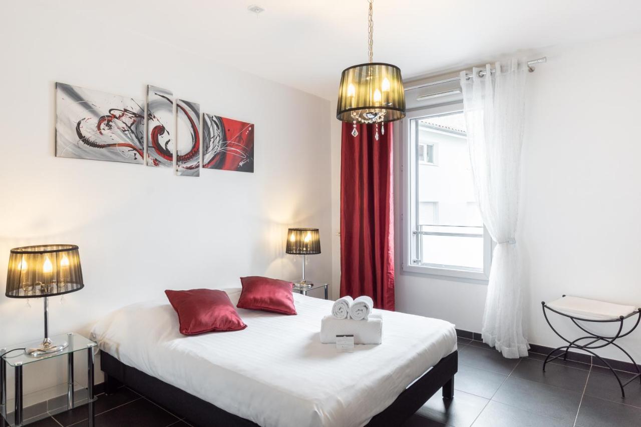 Le 7 De Coeur - Grand T4 Avec Balcon Apartment ลียง ภายนอก รูปภาพ